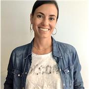 Hola, mi nombre es Manuela, soy arquitecta apasionada por el diseño de interiores. Tengo mi estudio de arquitectura y mi marca de muebles de diseño. Lo que mas me gusta es compartir mi experiencia y forma de trabajo con los demás. Puedo darte varios tips